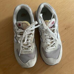 New Balance 574 Women’s Size 8.5